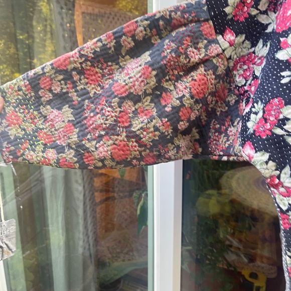 Quilted top - Picture 2 of 5